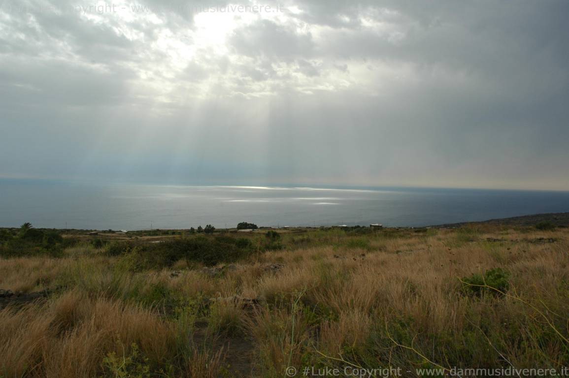 Casa vacanza Pantelleria Lago dammuso